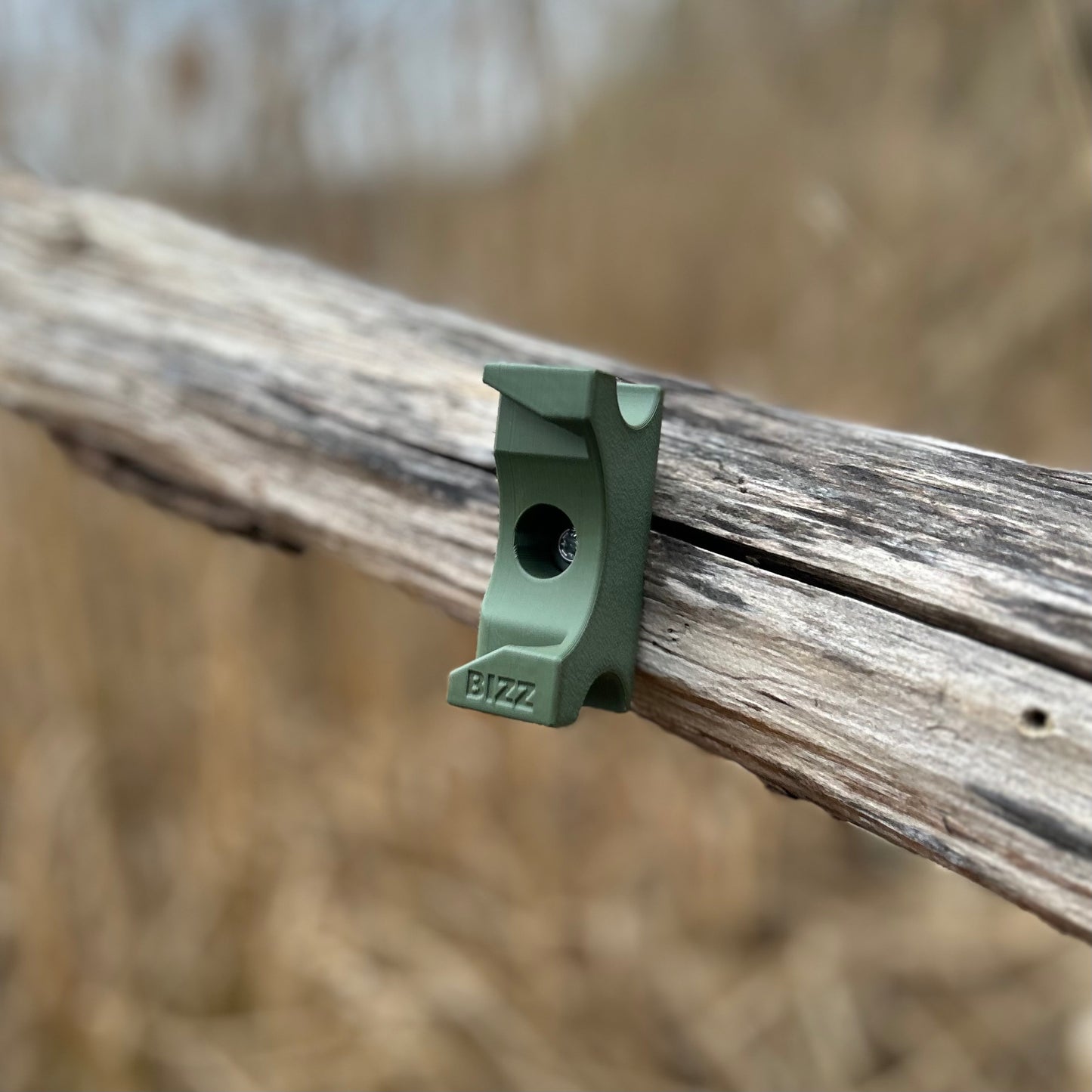 BIZZ Reelmount Baitcaster